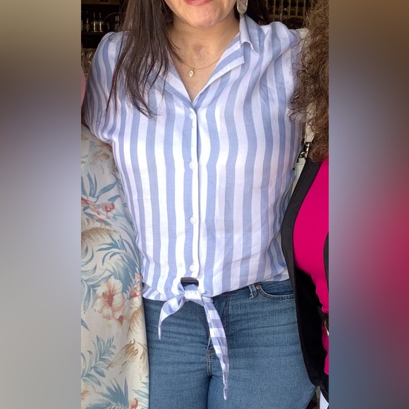 Nordstrom beachlunchlounge collection, size medium , button down striped shirt - Picture 3 of 4